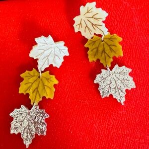 Leaf Design Drop Earrings